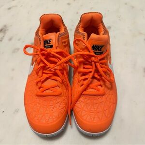 Nike ZOOM CAGE 2 NWOT Orange Tennis 🎾Sneakers with Black Accents